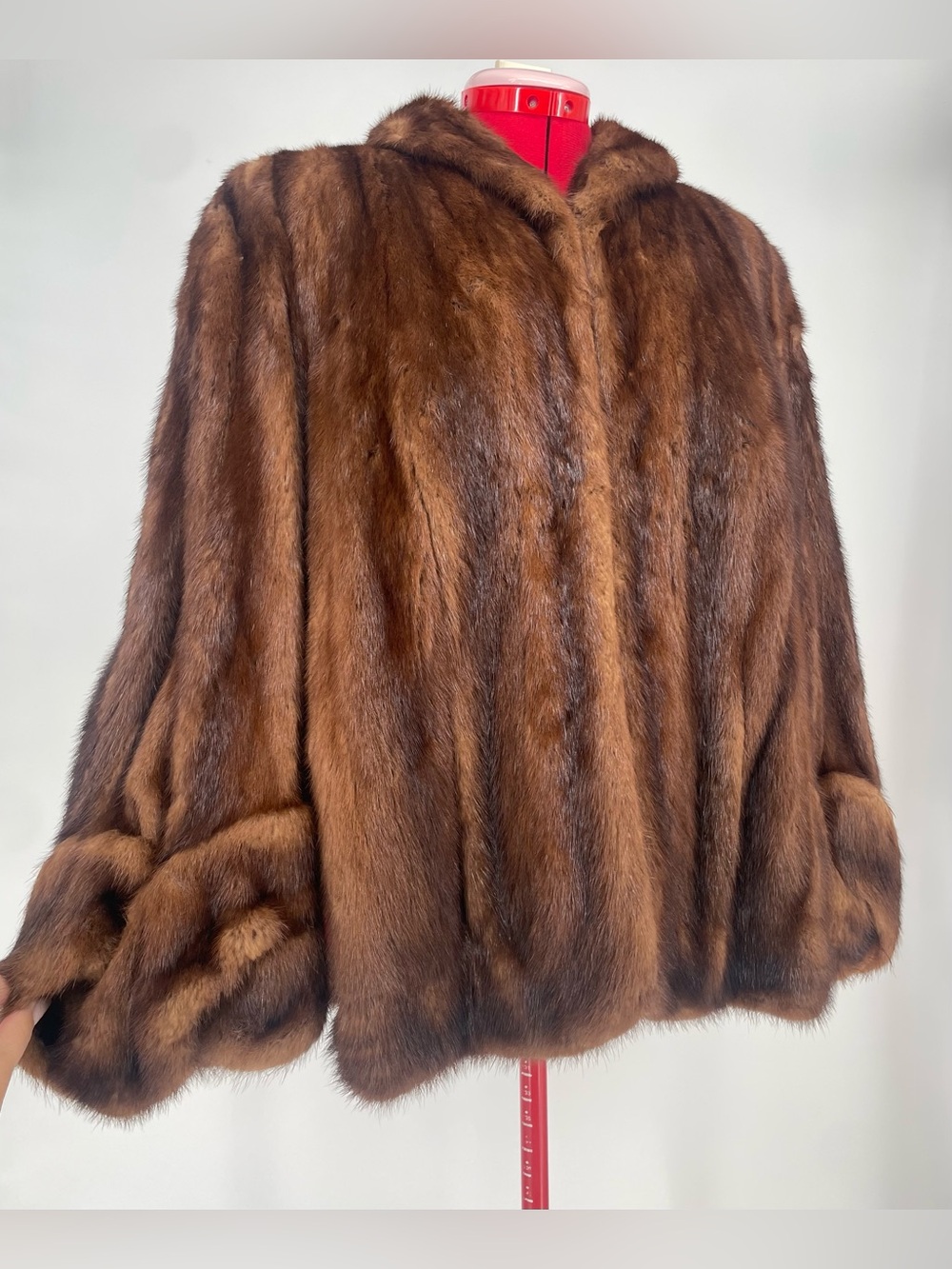 50s 60s Jordan Marsh Brown Real Mink Fur Cape Jacket Stroller Coat W/ Arm Slits